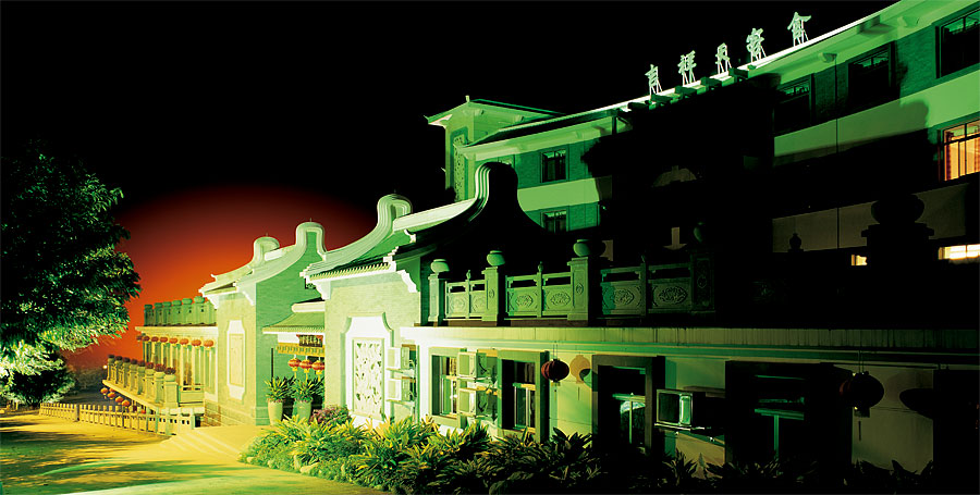  黑眼睛广告为灵光寺景区拍摄的吉祥天客舍夜景