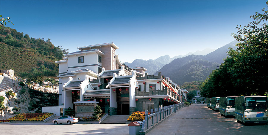 黑眼睛广告为灵光寺景区拍摄的吉祥天客舍